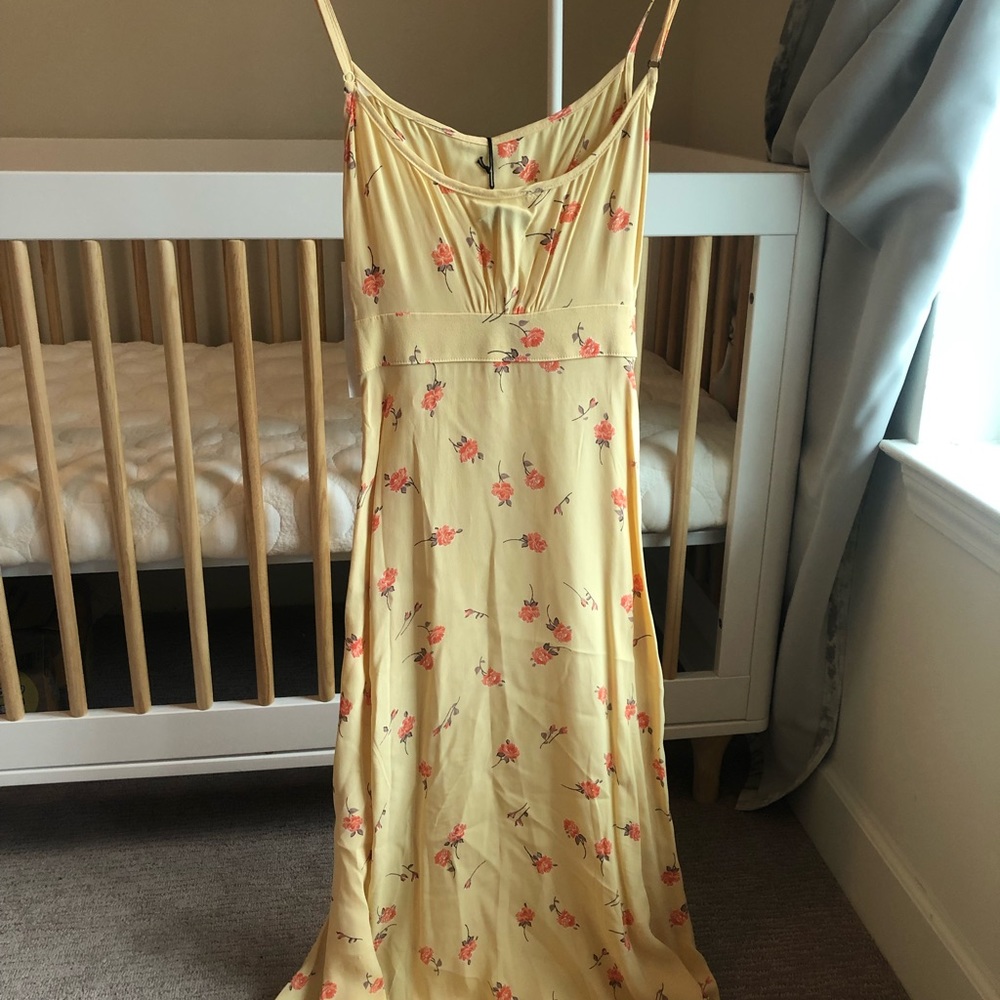 Flynn Skye yellow floral dress - Picture 2 of 4